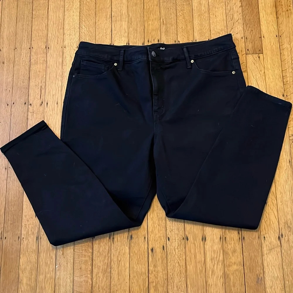 Black skinnys